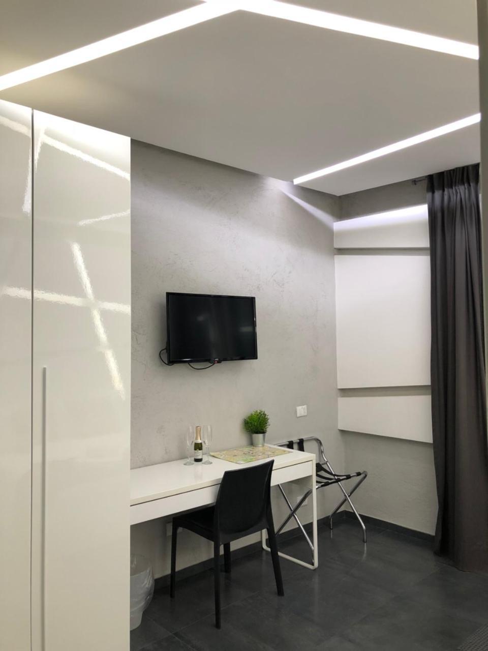 Double Room,999187605:JPEG