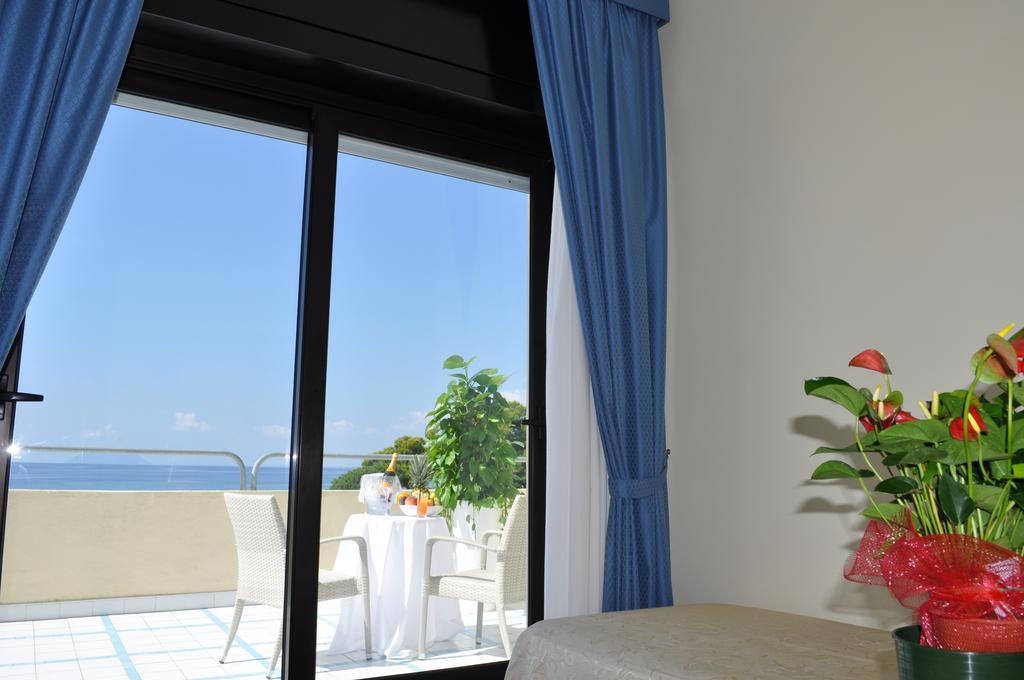 Suite Sea View,952189447:JPEG