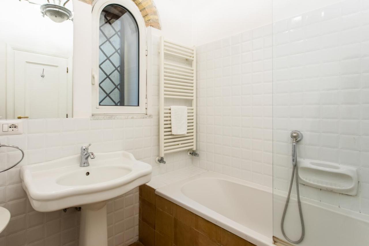 Two-Bedroom Apartment (4 Adults),1386316688:JPEG