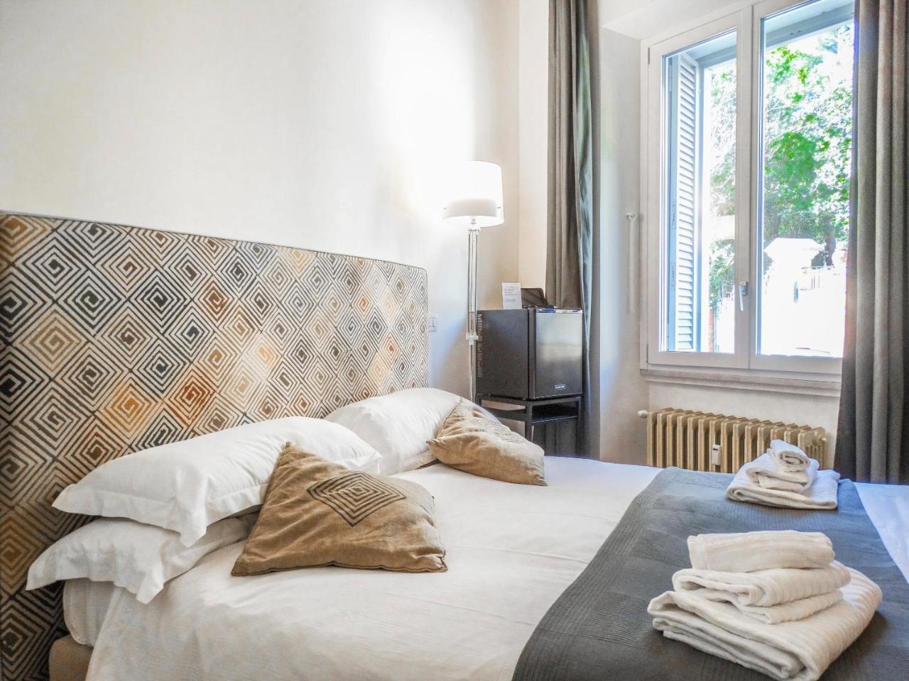 Double Room,770013850:JPEG