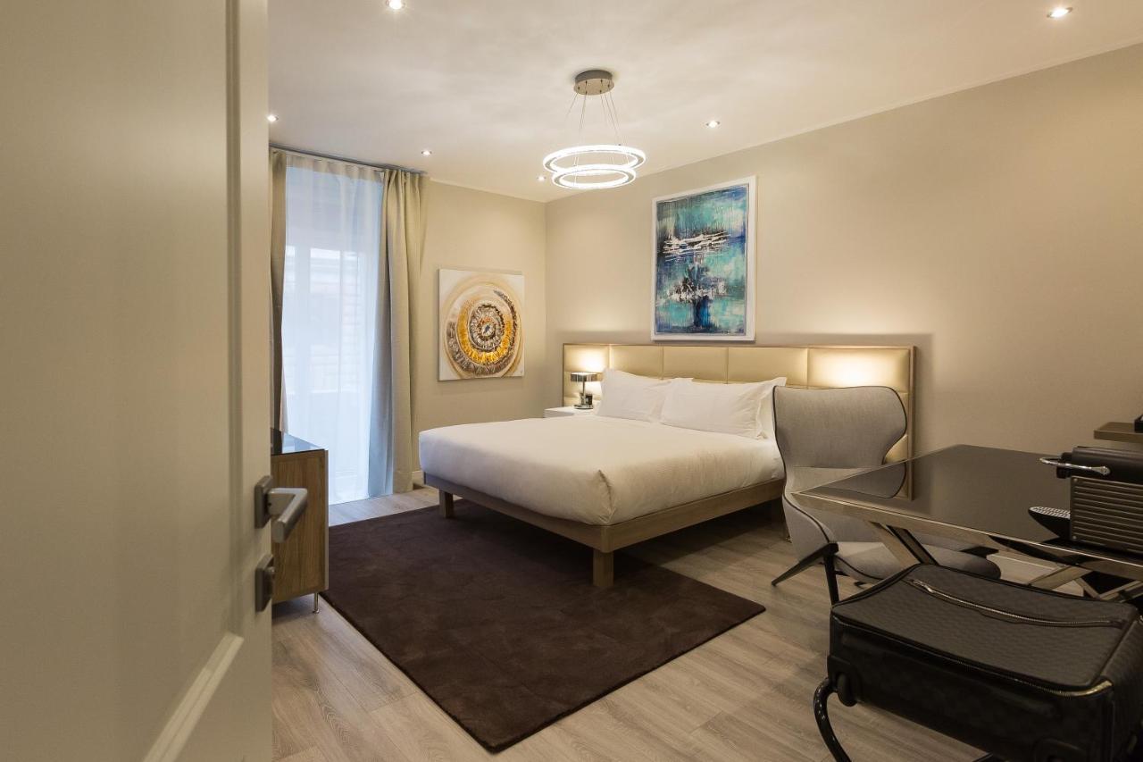 Deluxe Junior Suite,771479884:JPEG