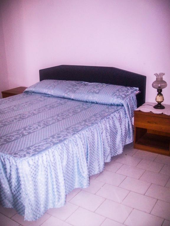 Quarto Duplo com Banheiro Compartilhado