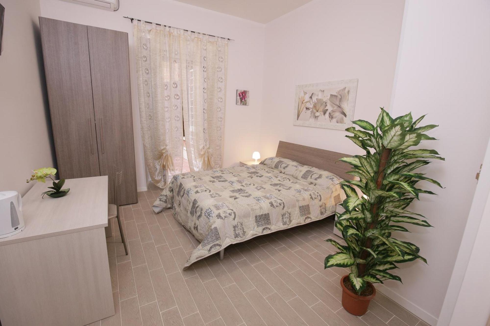 Deluxe Room,823097873:JPEG