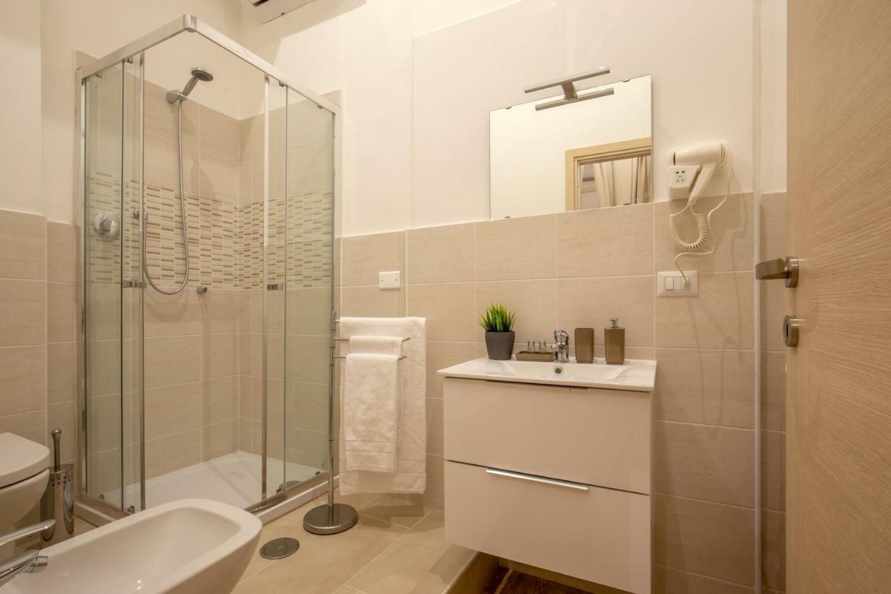 Triple Room,838524944:JPEG