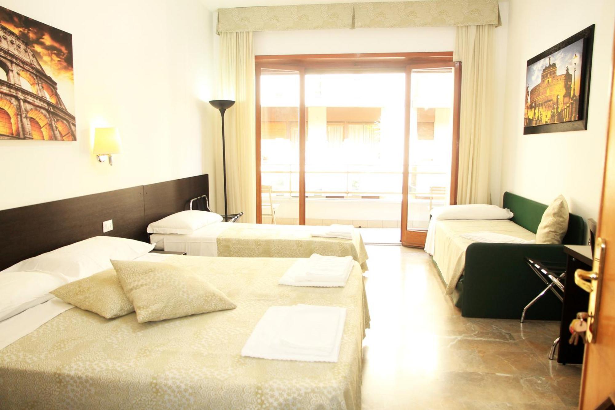 Quadruple Room with balcony and private external bathroom,843167285:JPEG
