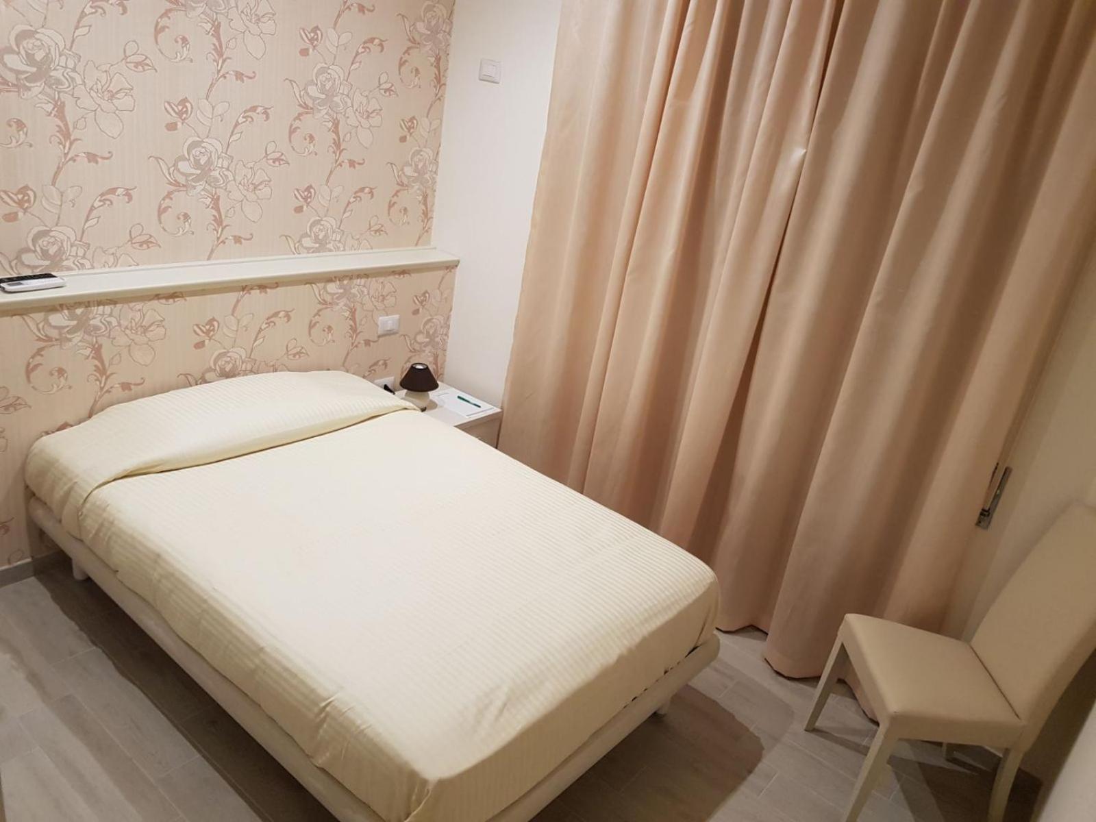 Large Single Room