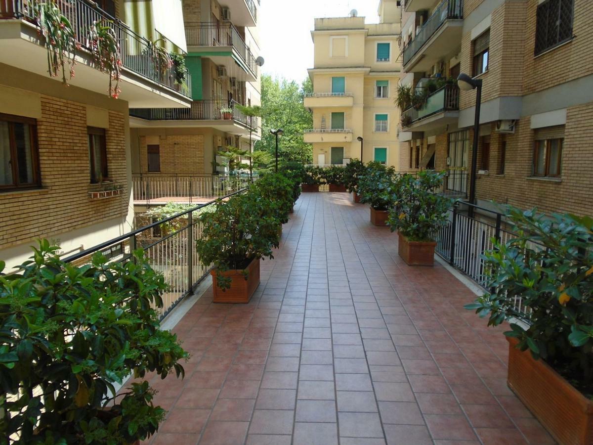 Δίκλινο Δωμάτιο με Ιδιωτικό Μπάνιο