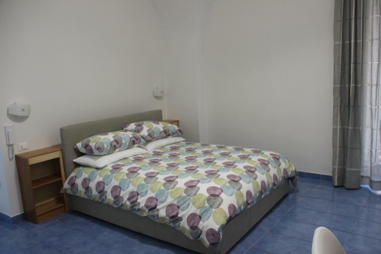 Quadruple Room,891785065:JPEG