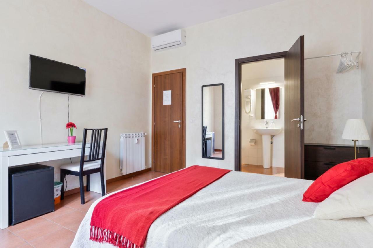 Double Room,900598732:JPEG