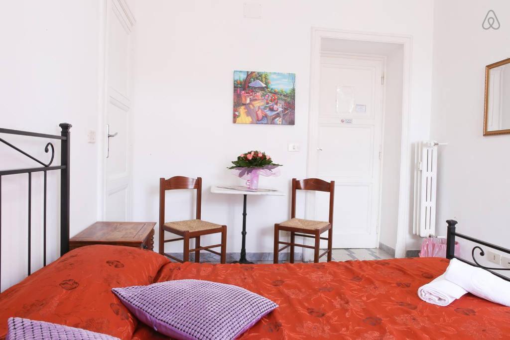 Double Room Private Bathroom