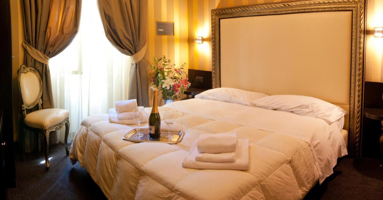 Double or Twin Room,1580575349:JPEG