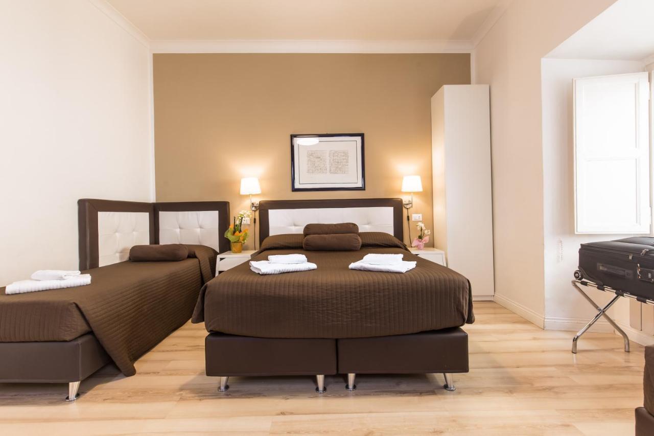 Quadruple Room Private Bathroom