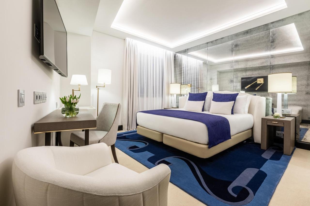 Chambre Deluxe Double ou Lits Jumeaux