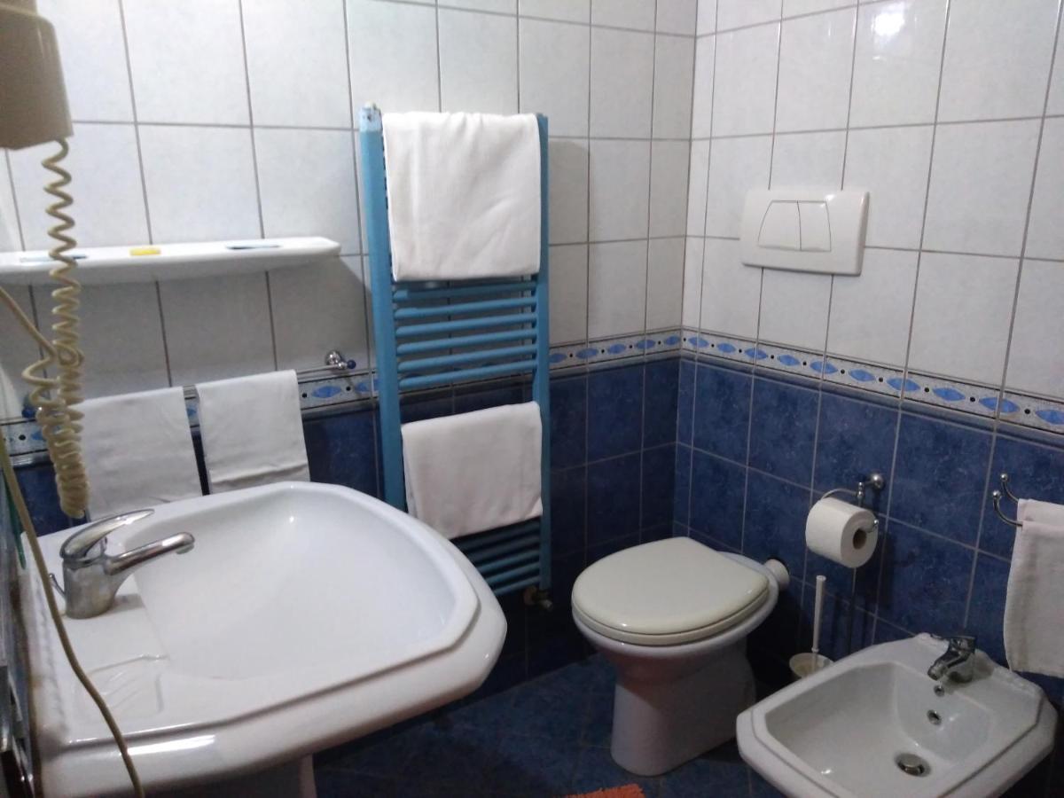 Standard Double Room,977146288:JPEG