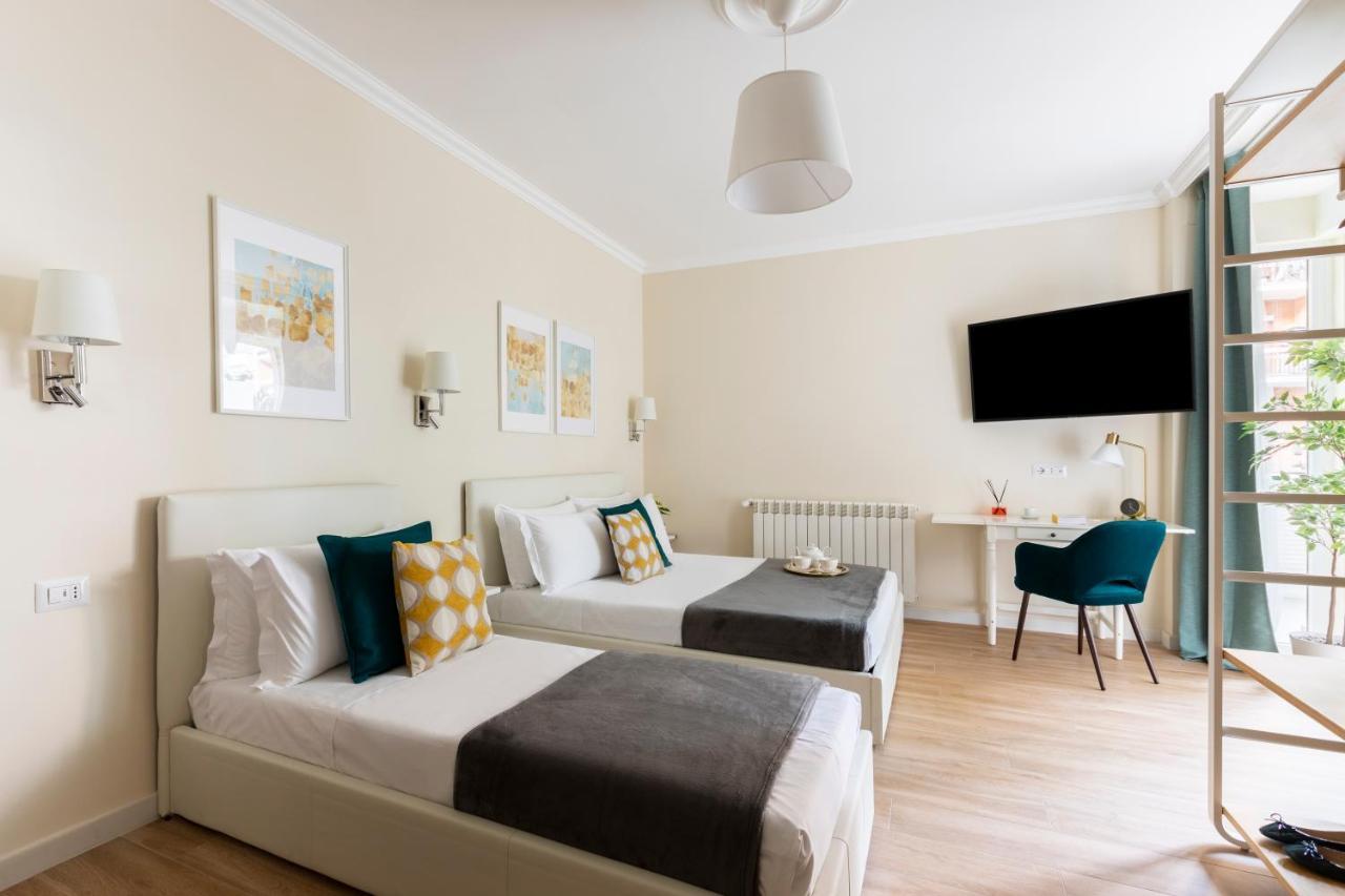 Superior Quadruple Room,992063290:JPEG
