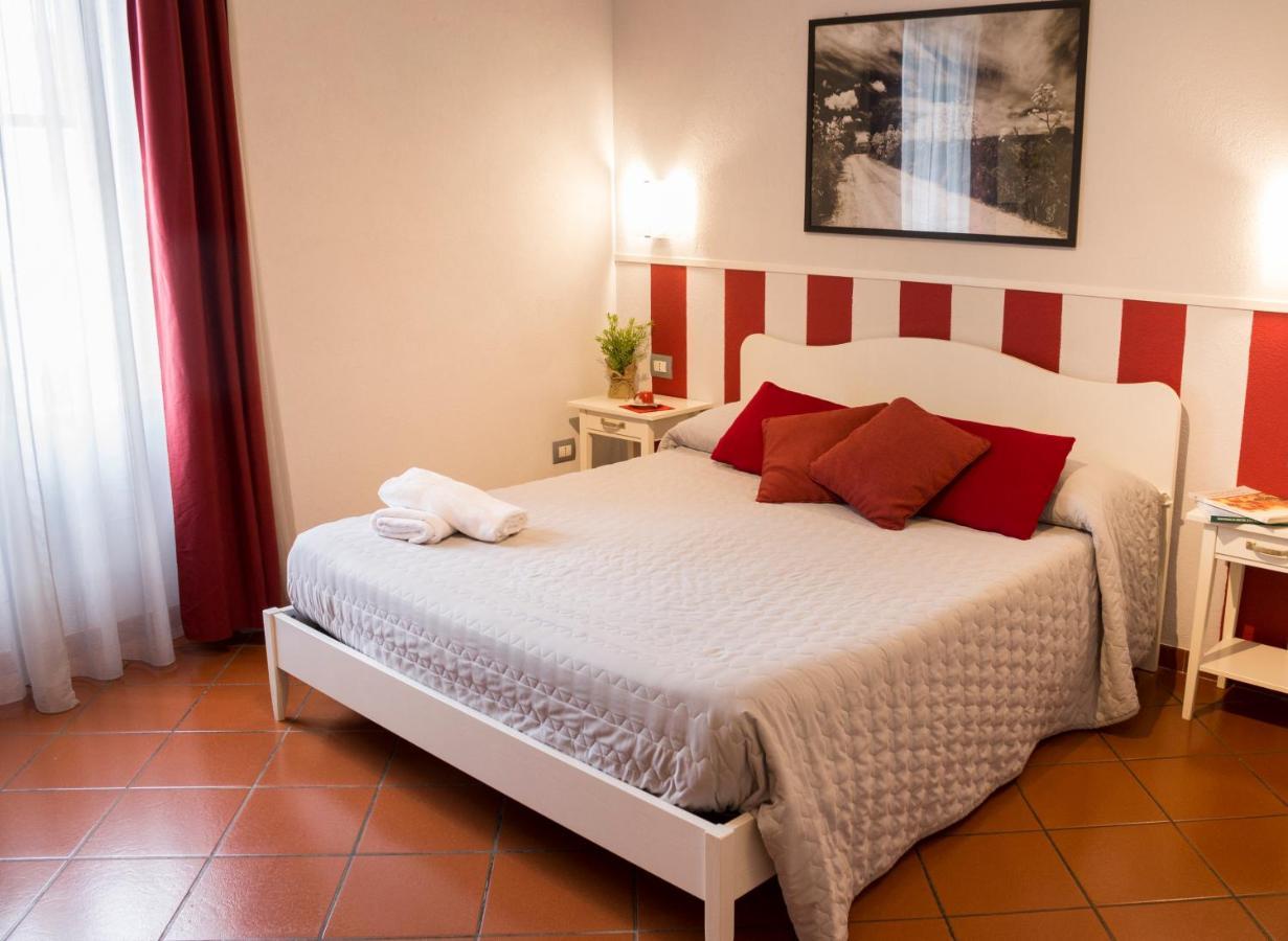Triple Room,999190212:JPEG