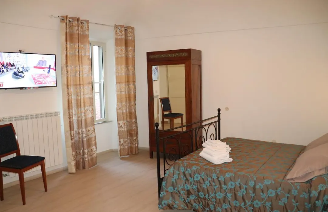 B&B Camere Montalto Centro-1