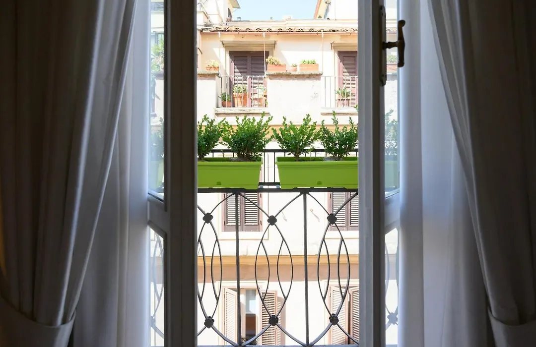 Domus Spagna Frattina-1