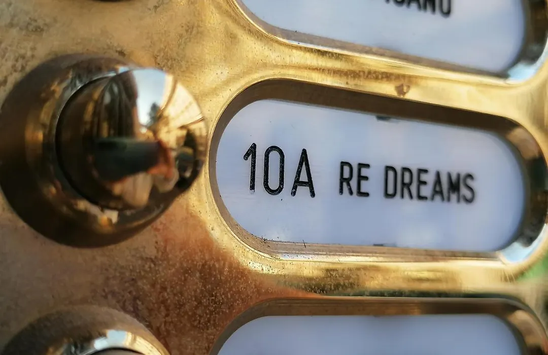 Redreams-1