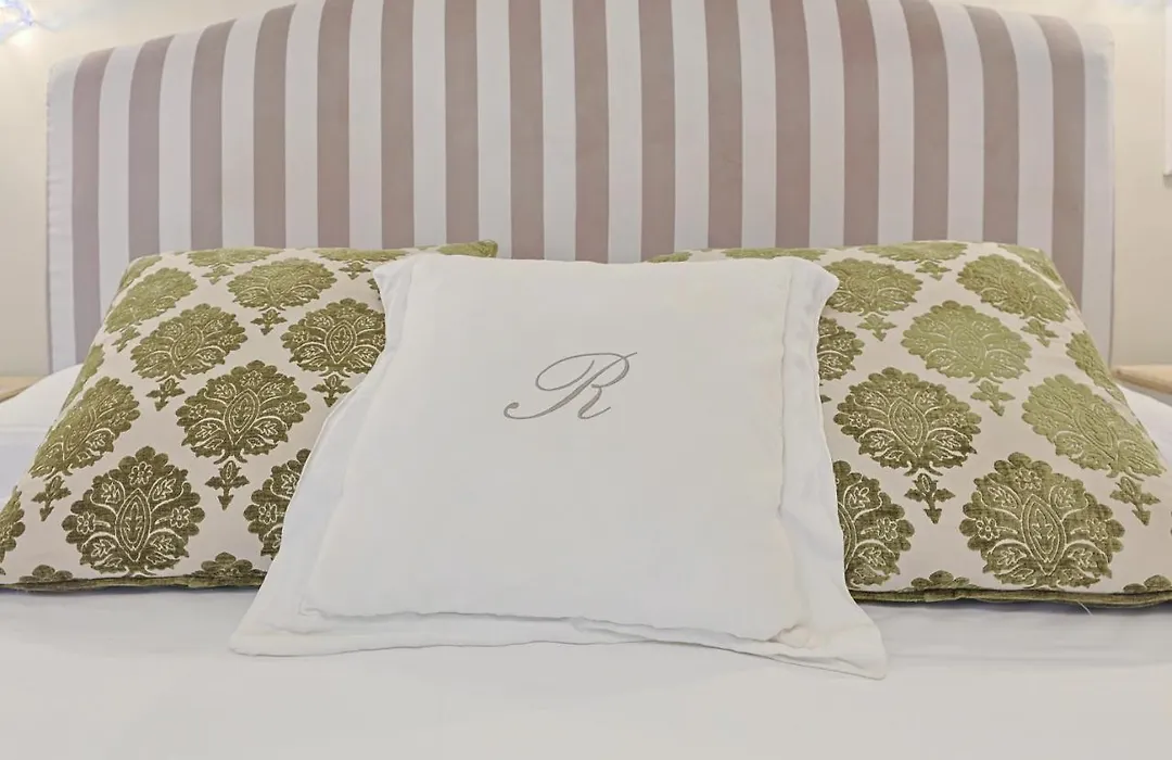 Art House Suites56 Via Del Babuino 56-1