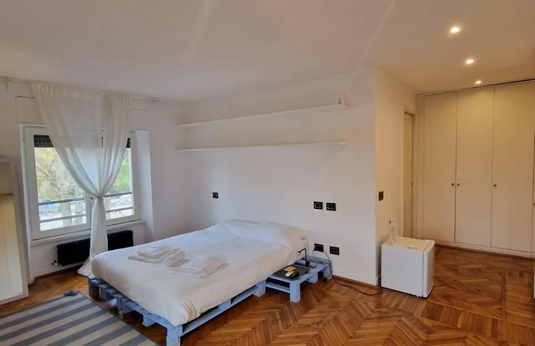 Elegant Rooms Parioli-1