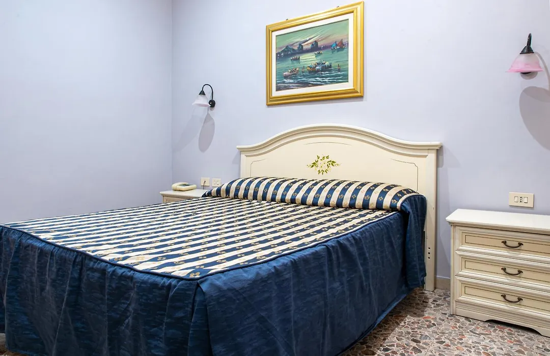 Hotel Ventura-1