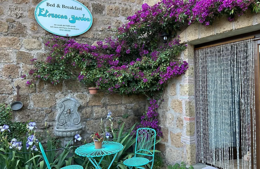 B&B Etruscan Garden-1