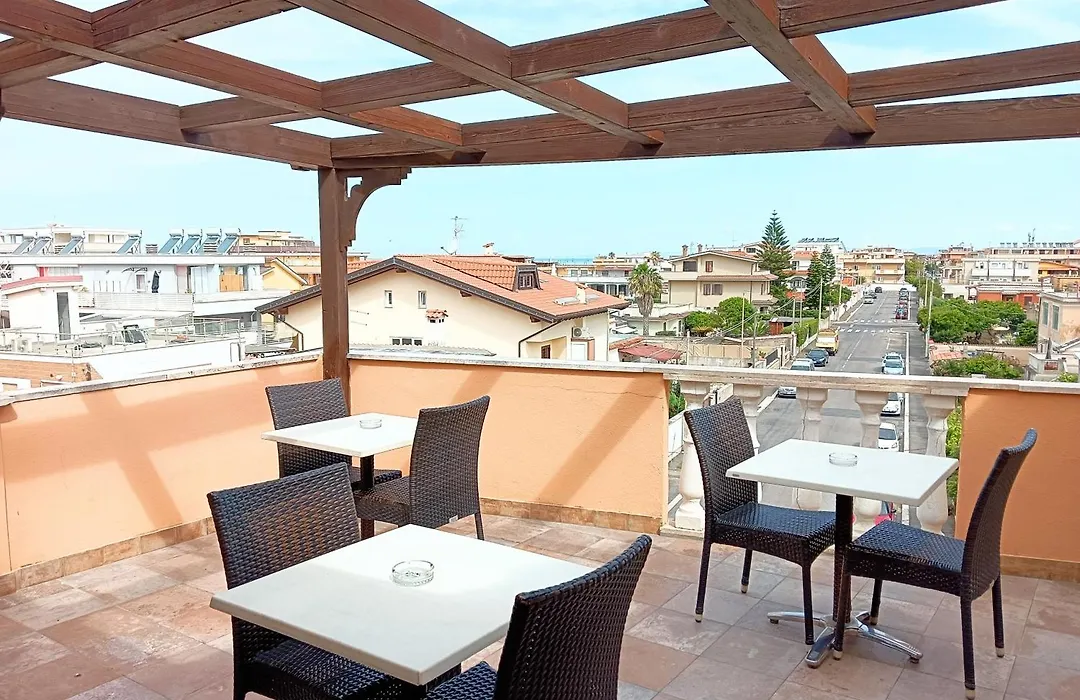 Hotel Riviera Fiumicino-1