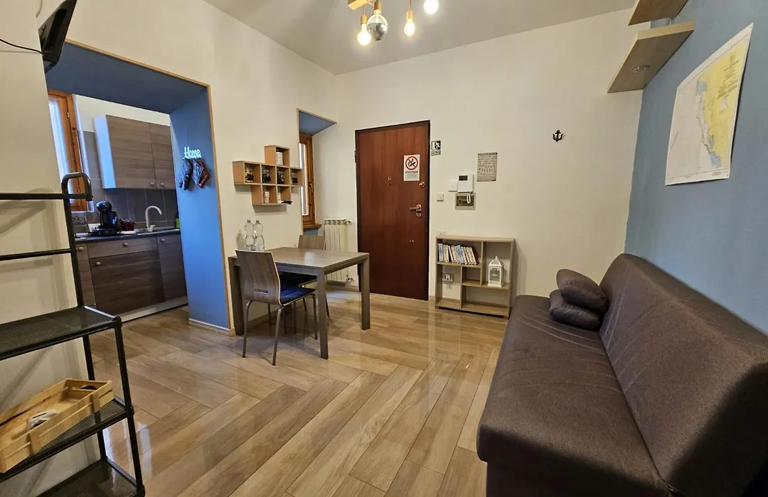 Captain'S Lodge-1