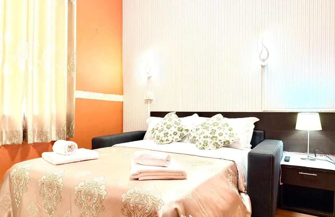Green Guesthouse-1