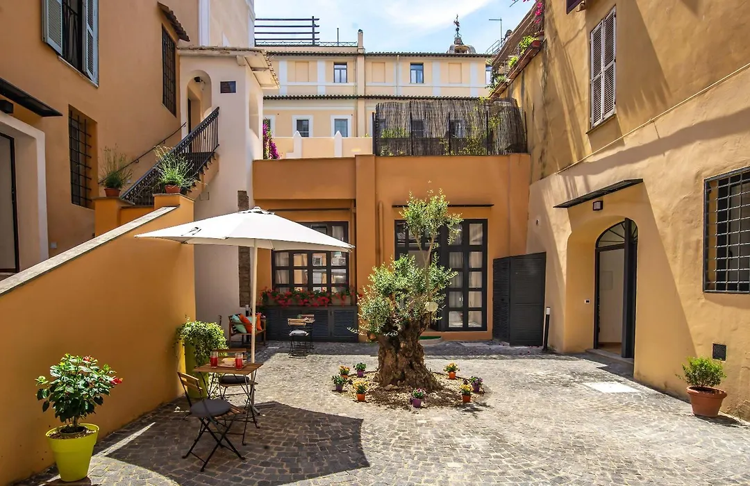 Navona Essence Hotel-1