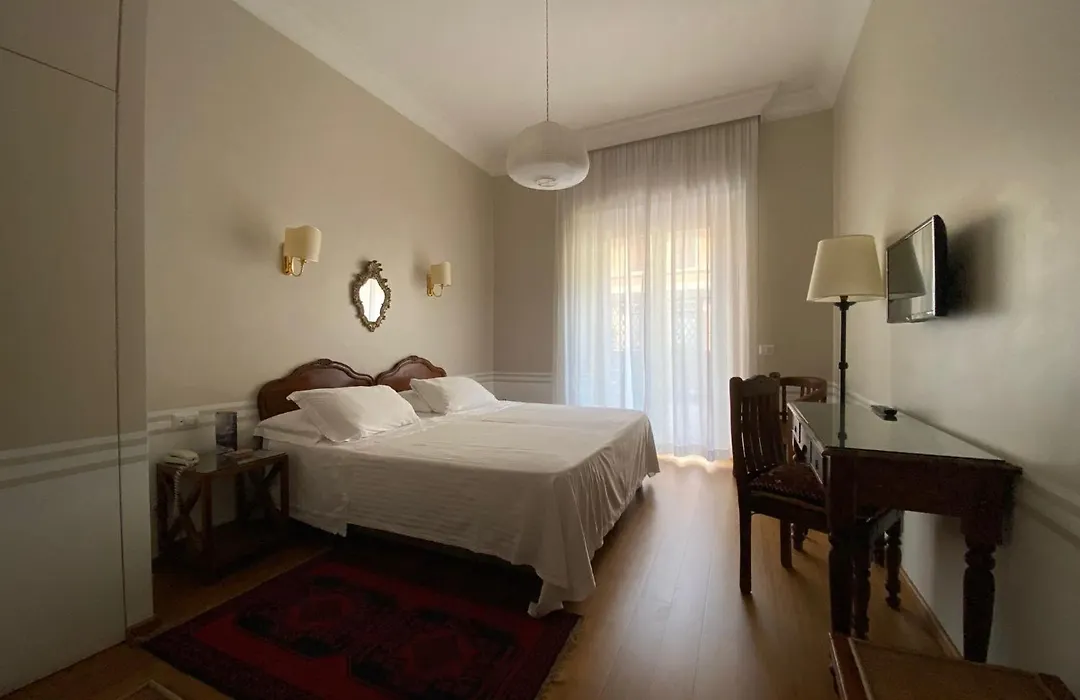 Hotel Lancelot-1