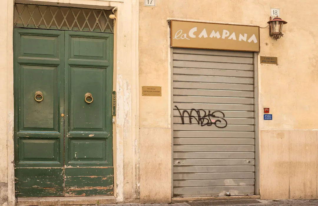 Top Floor Navona-1