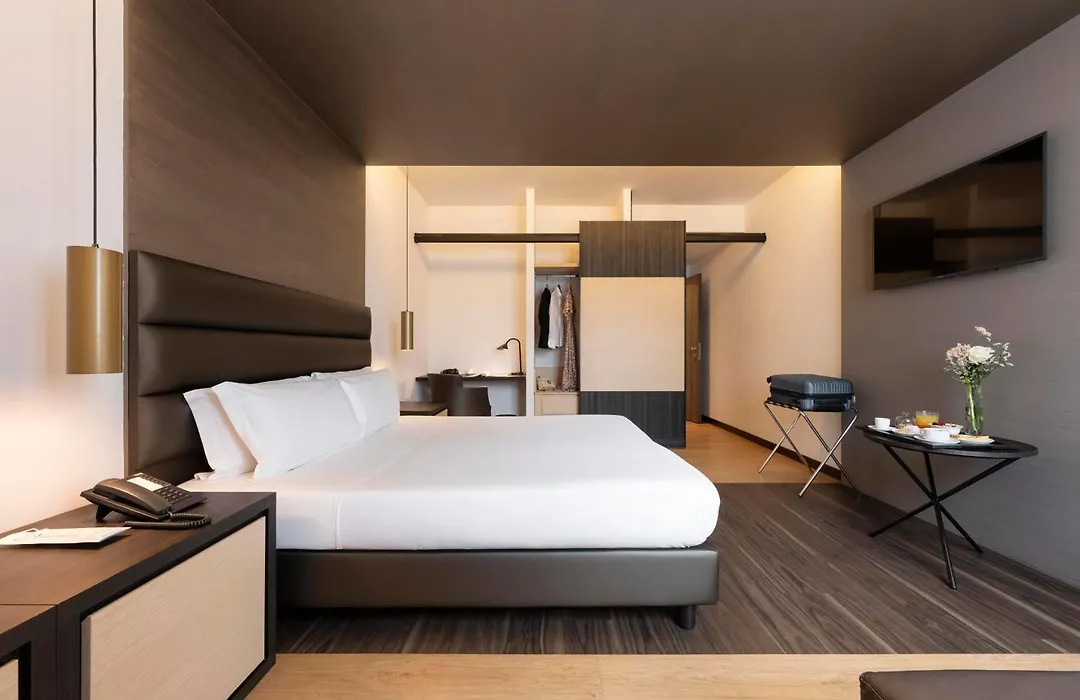Warmthotel-1
