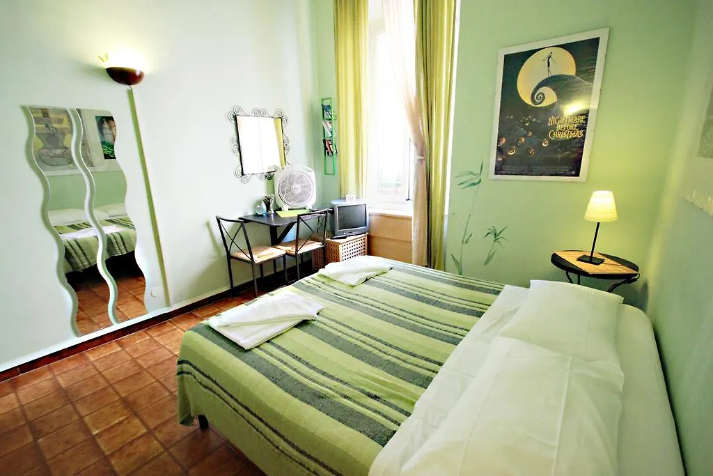 Sixbeds-1