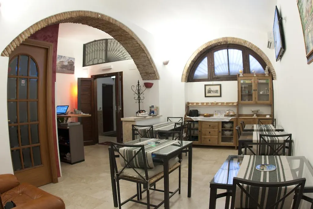 Casa Campo De' Fiori-1