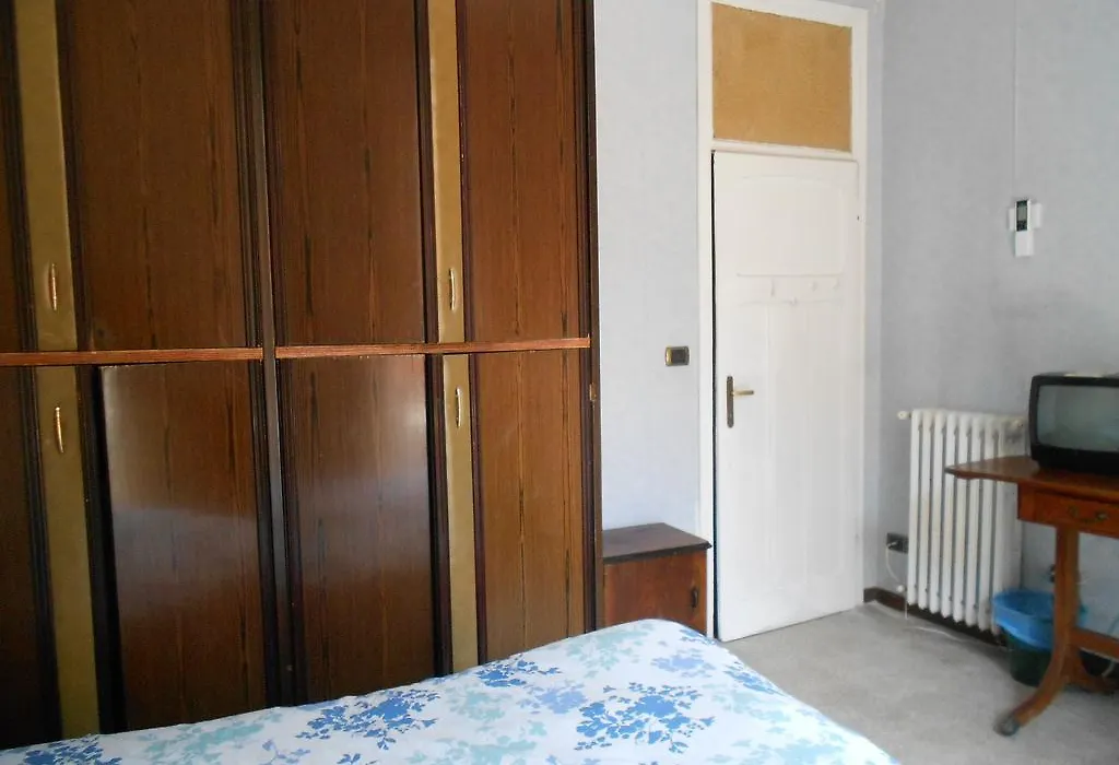 Casa Di Roma-1