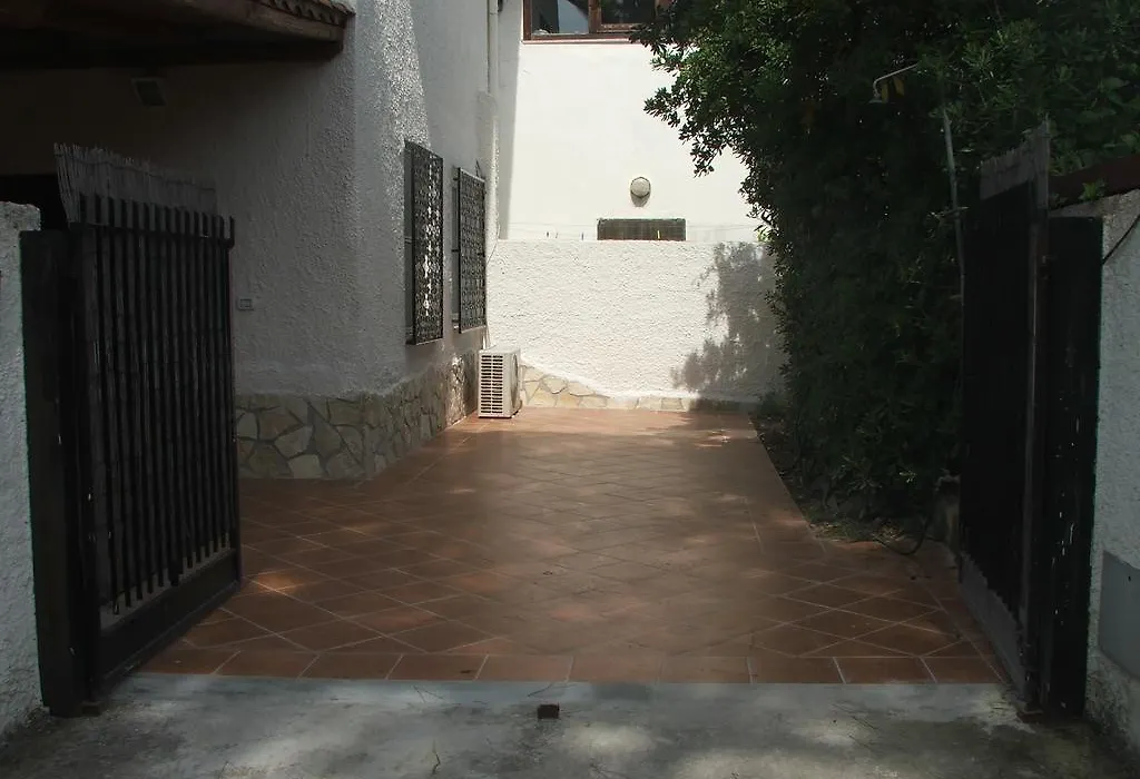 Edvige' S House In Residence-1