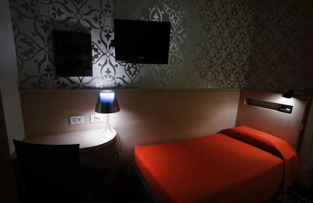 Hotel Appia 442-1