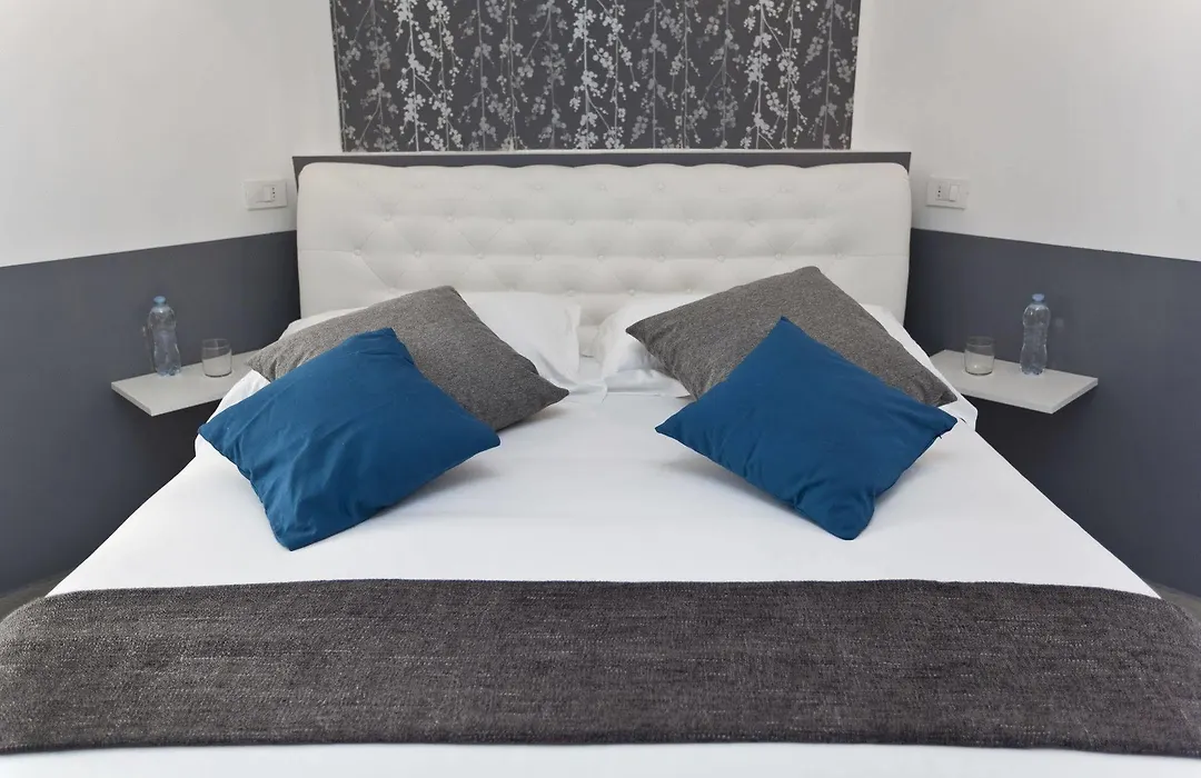 Sallustio Fine Rooms Guest House-1