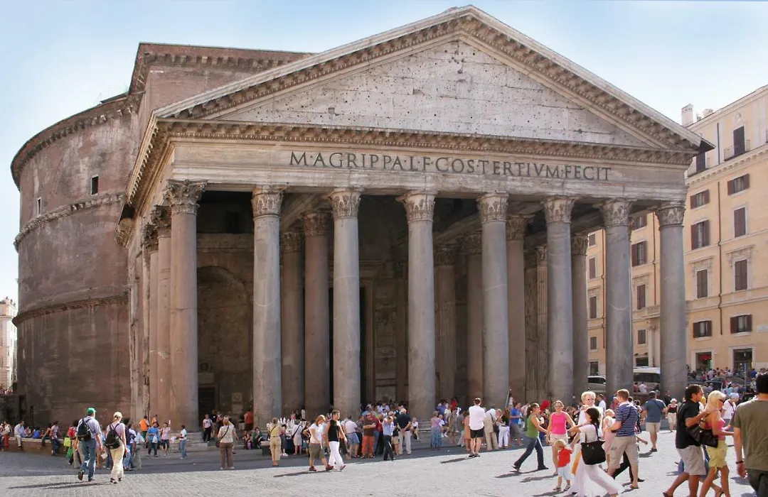 Colosseo Rooms Imperial Rome-1