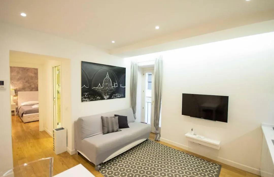Apartment Via Del Corso-1