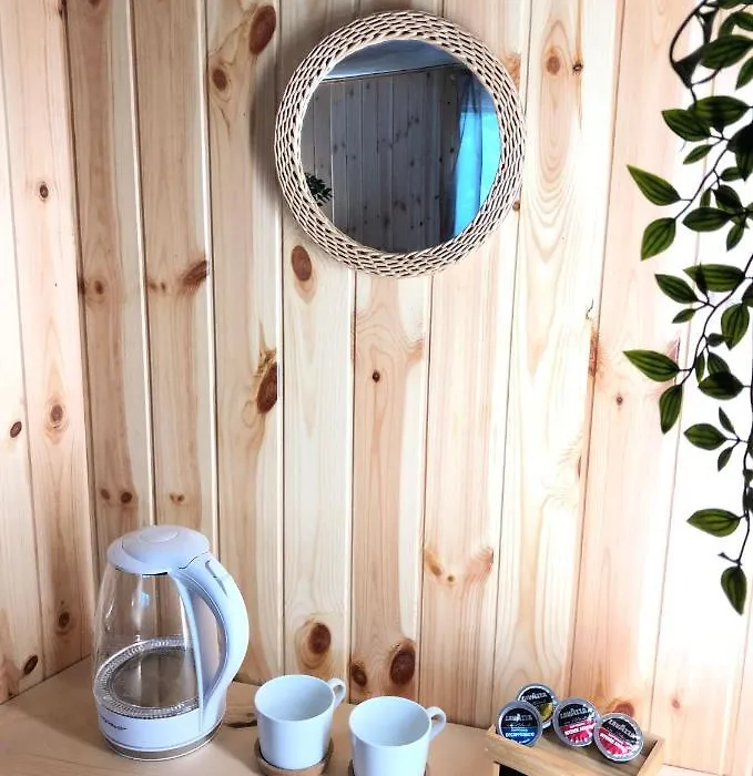 Rent Room Wood-1
