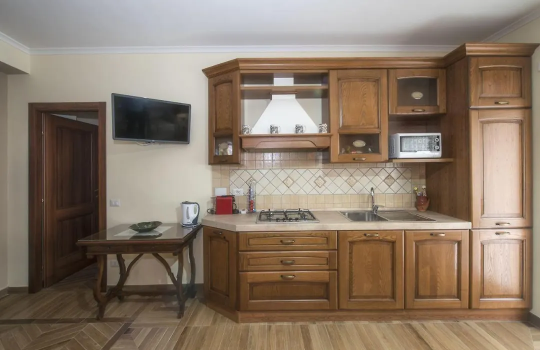 Bed & Breakfast Vacanze Romane-1