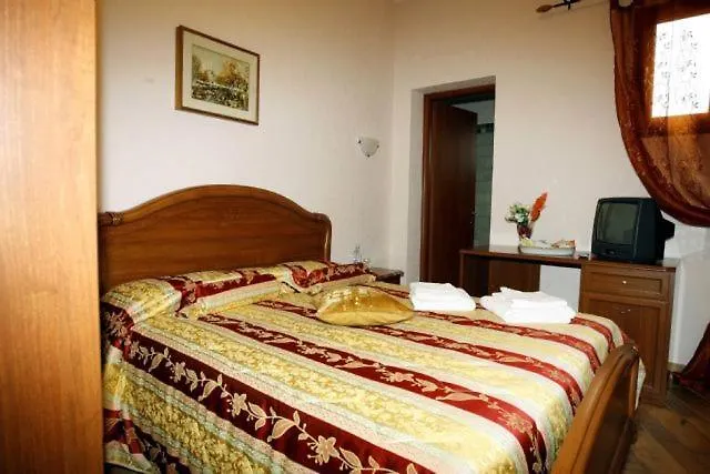 Luana Inn Holiday-1
