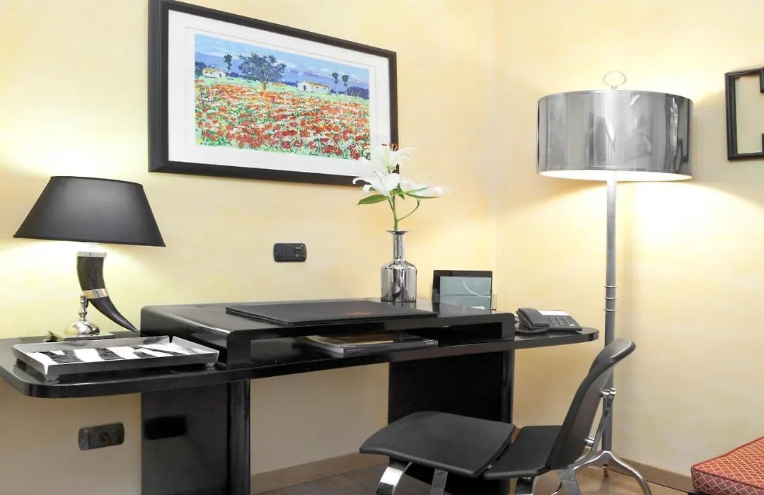 Lhp Hotel Siena-1