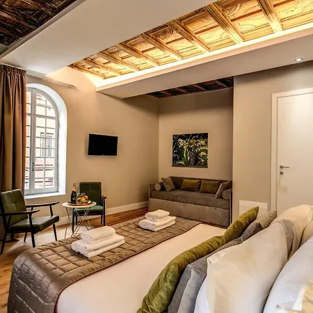 Vite 21 Luxury Room-2