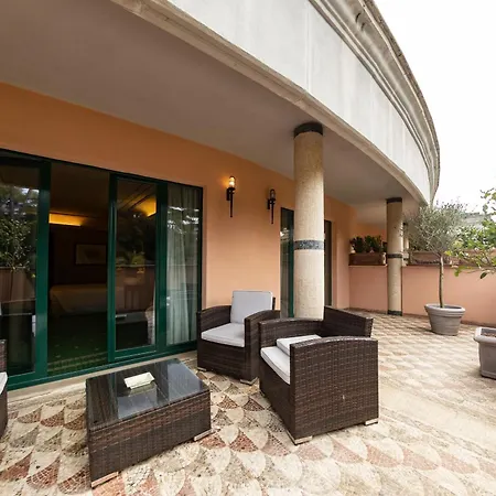 River Chateau Hotel-2