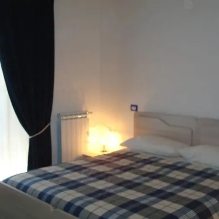 Flat House-3