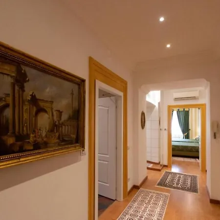 Venus Inn Rome Guest House-2
